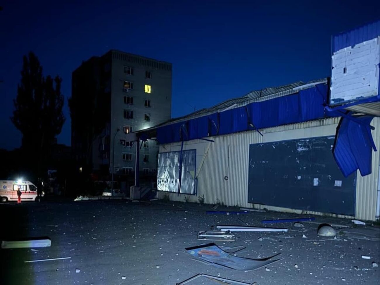 Окупанти пошкодили вночі 10 багатоповерхівок у Селидовому, розповіли в ОВА