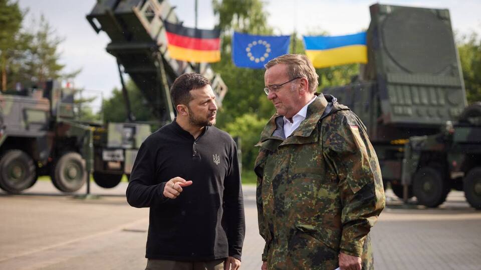 Пісторіус показав Зеленському ЗРК Patriot на базі в Німеччині, але віддасть не всі