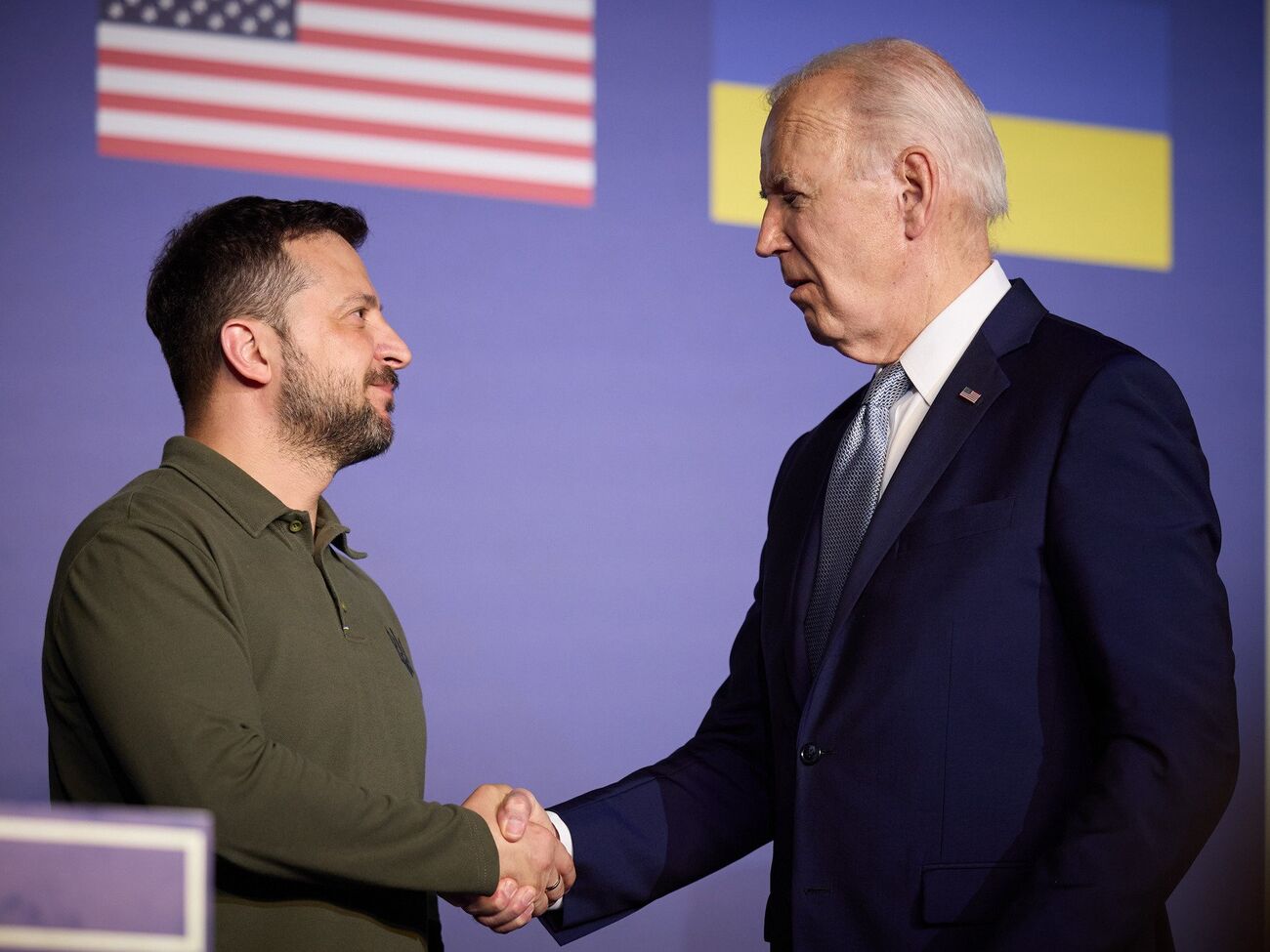 Зеленський і Байден підписали безпекову угоду під час зустрічі в Італії 13 червня