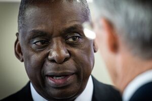 Путін може закінчити війну проти України будь-якої миті, зазначив Остін (на фото)