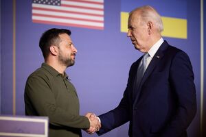 Зеленський і Байден підписали безпекову угоду на полях саміту "Великої сімки"