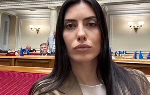 Мезенцева: Кістки цілі