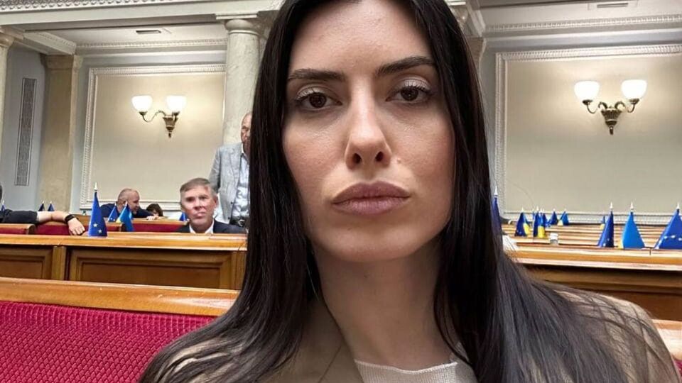 Мезенцева: Кости целые