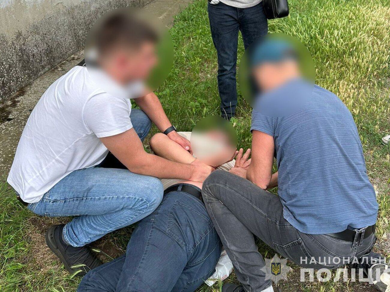 Двох посадовців затримали в Одеської області, а начальника управління водних ресурсів річок – поблизу Білої Церкви