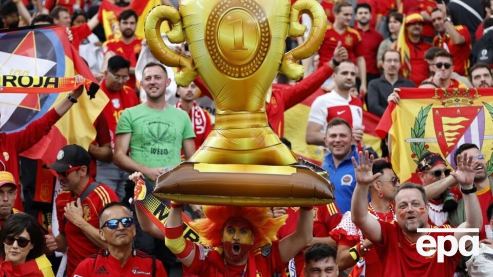 Збірна Іспанії перемогла команду Хорватії з рахунком 3:0