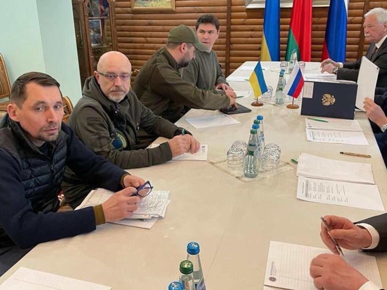 NYT отметила, что частично содержание этих документов было известно ранее, но полностью они публикуются впервые