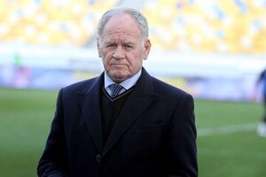 Сабо отметил, что играл с переломом на уколах