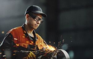 Машиностроители также снабдили шахтеров 450 тыс. запчастей и комплектующих