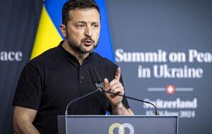 Зеленский: Считаю, что Китай мог бы Украине помочь