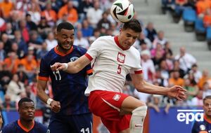 Матч відбувався в Гамбурзі