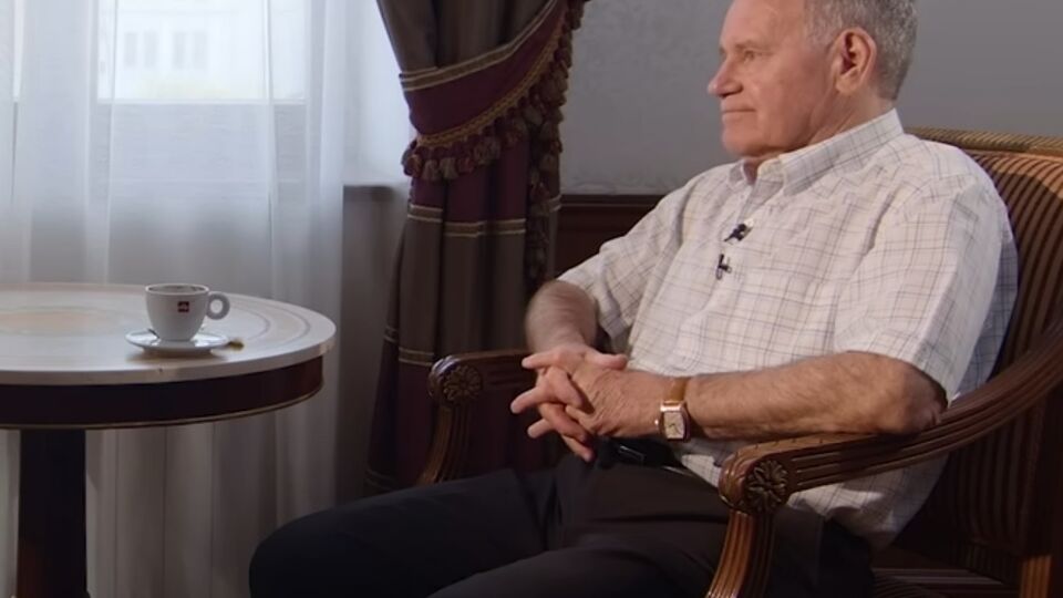 Сабо назвал россиян сволочами