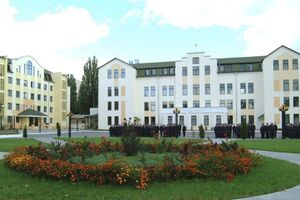 Обов'язкова умова для вступу – базова середня освіта