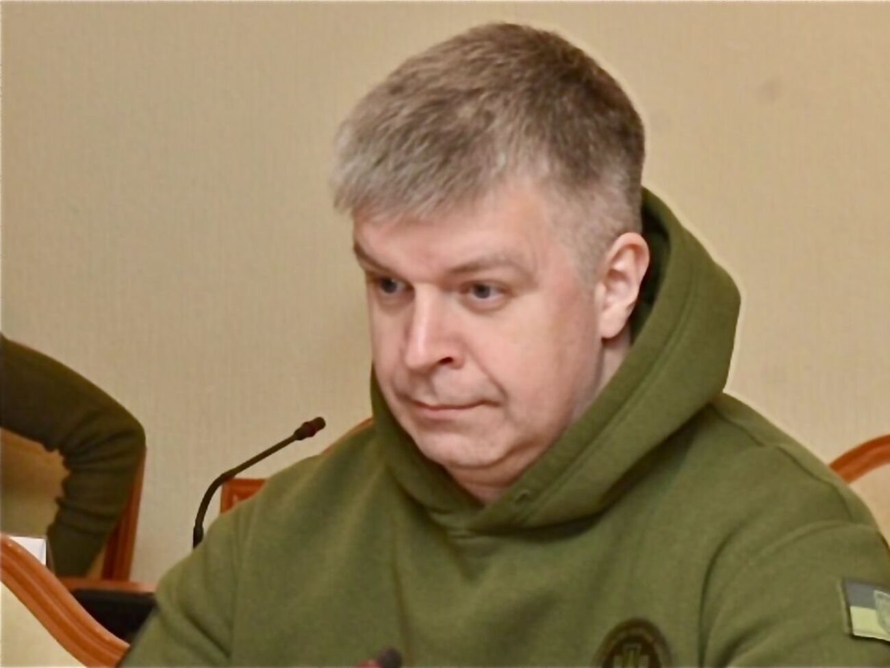 Питання з агресором треба вирішити в Україні, щоб не вирішувати потім у себе вдома. Ціна питання – не Херсонська область, а власні шкури світових лідерів