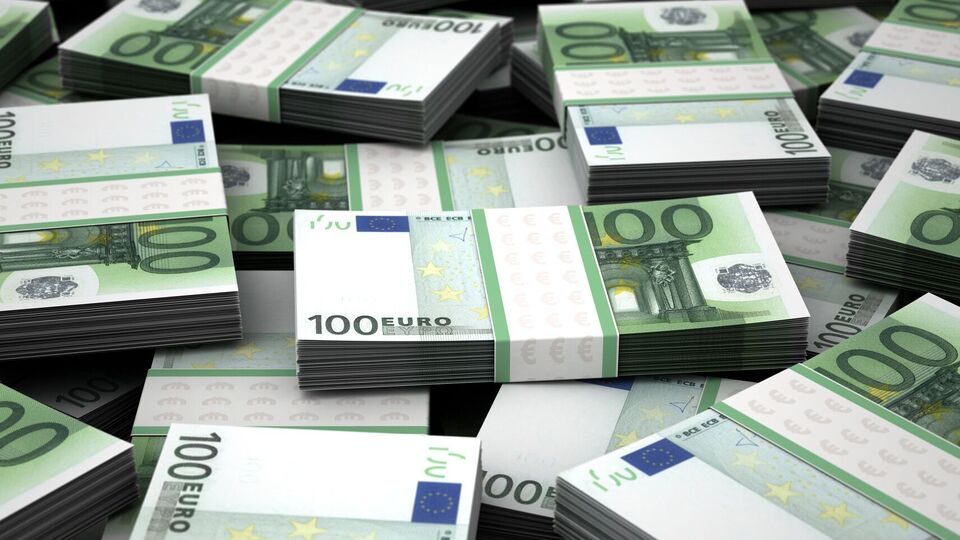 ЄС стежитиме за використанням допомоги Україні