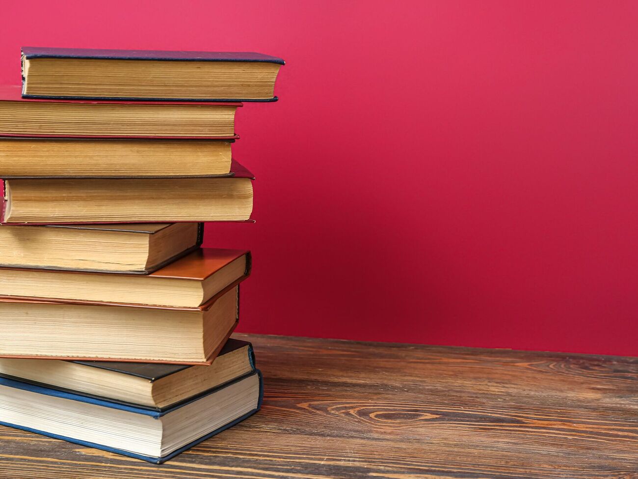 Благодаря закону издательства смогут выдать дополнительно 1,5–2 млн экземпляров книг, отметила Кравчук