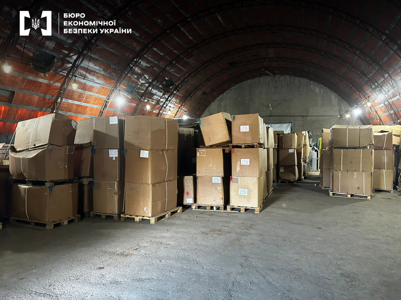 Від початку 2024 року станом на 21 травня Бюро економічної безпеки вилучило майже 14,4 млн пачок сигарет