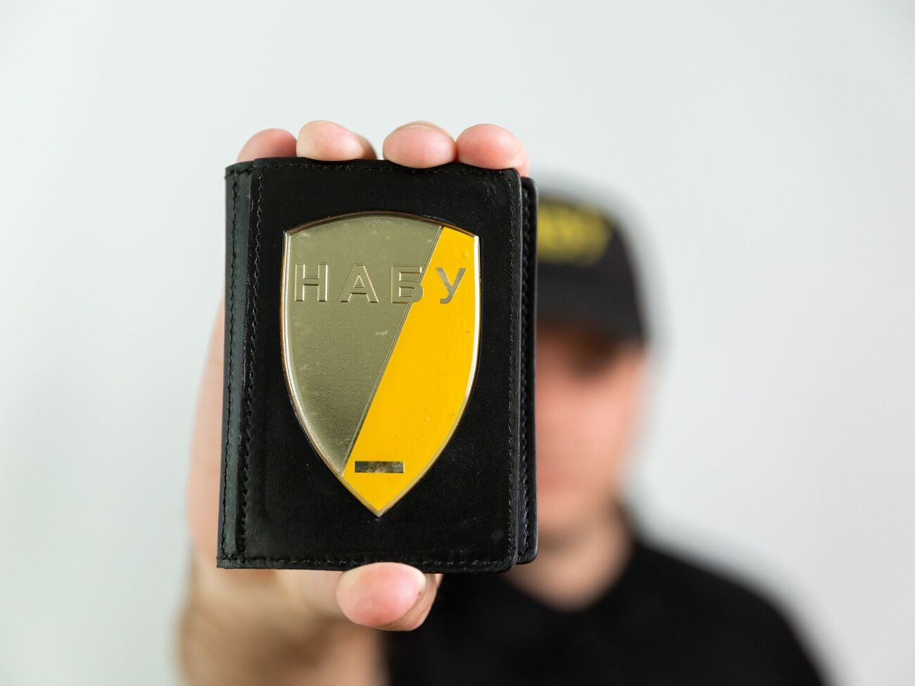 По данным НАБУ, деньги шли на счета нерезидента Британских Виргинских Островов