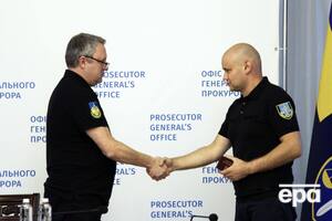 Костин рассказал, что разговаривал с Вербицким, который "изложил свои аргументы и объяснения" по поводу расследования СМИ