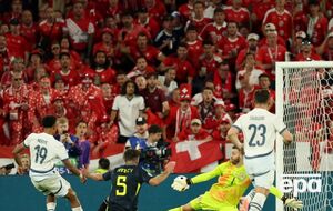 Мячи пропустили оба вратаря