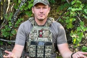 Франция решила, что хочет иметь опыт этой войны и вписать в мировую историю фразу "самолет Mirage украинских ВВС уничтожил ракетоноситель"