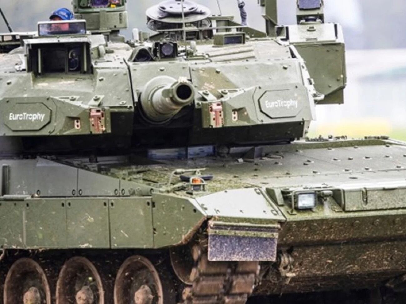 Новые Leopard 2A8 пополнят немецкие силы внутри страны и в Литве