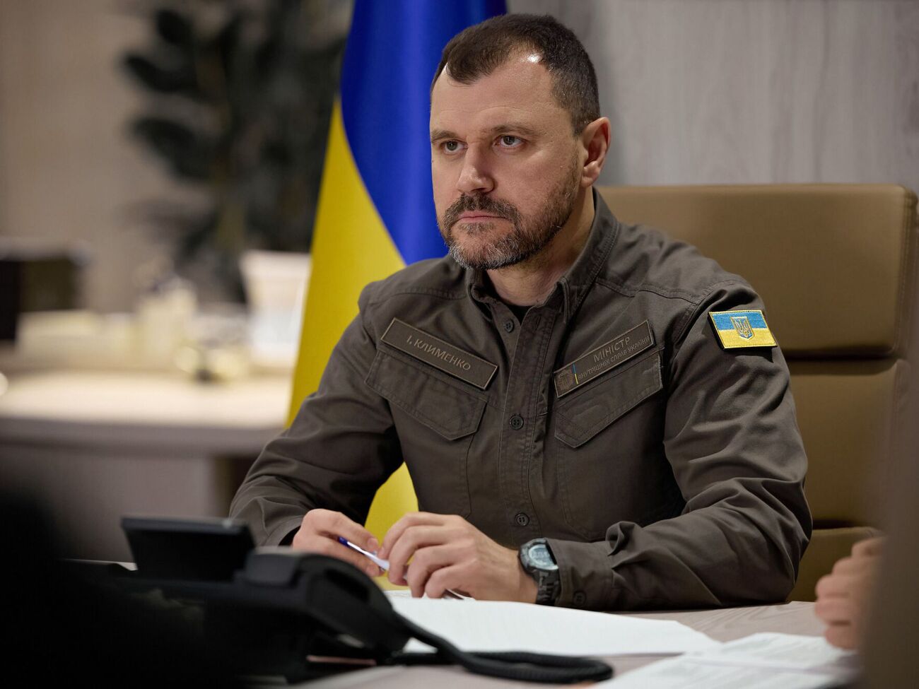 Контрабанди на кордоні поменшало, деякі ділки перемкнулися на переправлення українців за кордон, зазначив Клименко