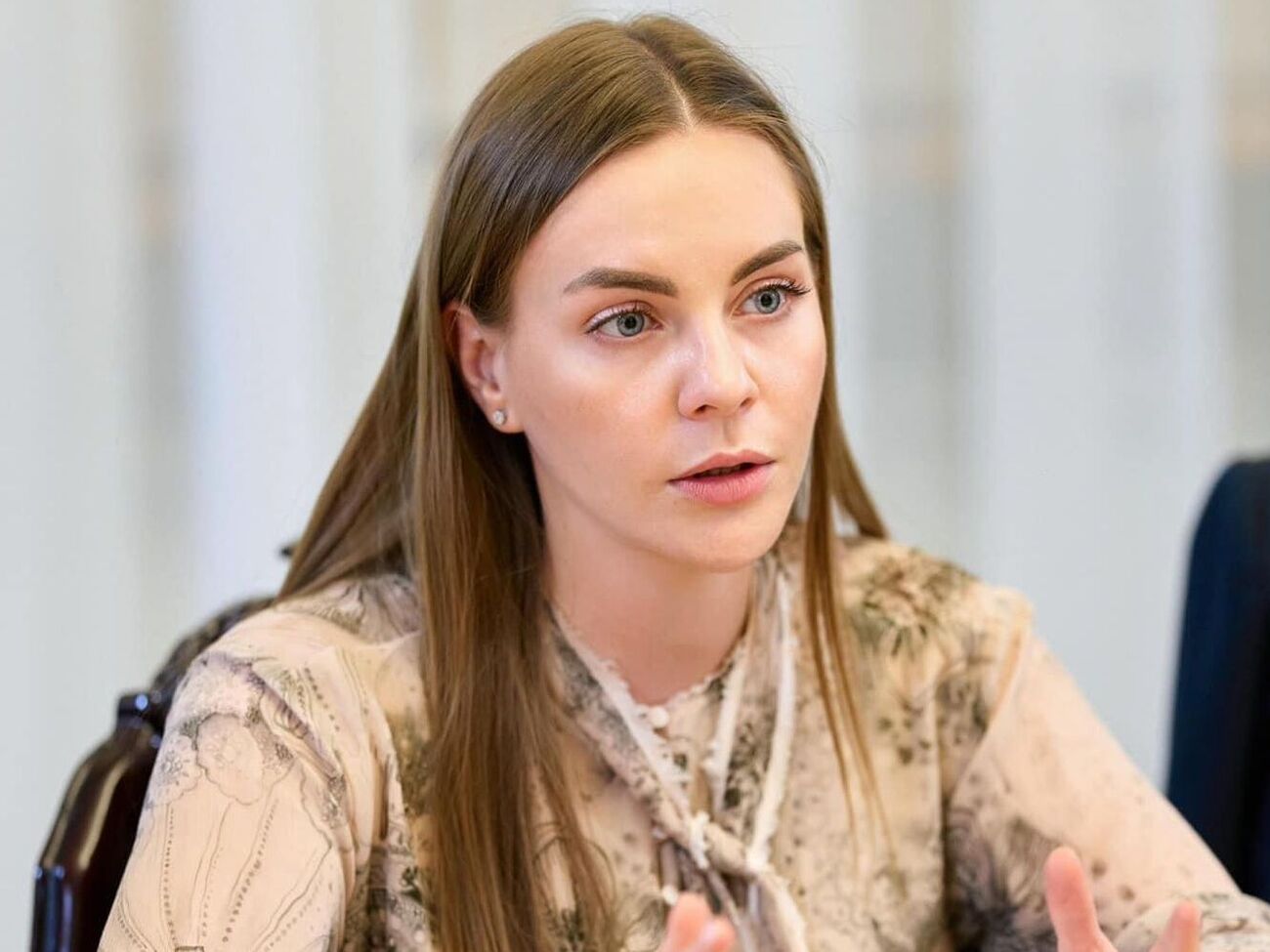Багато проблем ми відкладаємо на "кращі часи". Утома, зневіра рвуть суспільство зсередини. Росія розраховує і на цей сценарій в Україні