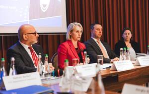 Бриджит Бринк: Приоритетом является помощь Украине в том, что мы называем "выиграть будущее"