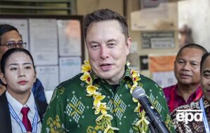 Маск не захотів коментувати народження ще однієї своєї дитини