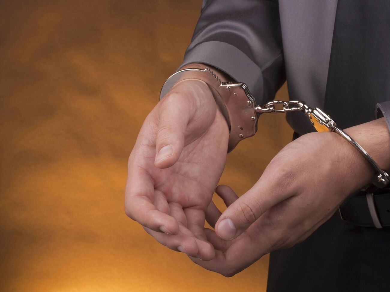 Трех подозреваемых задержали из-за слежки за украинцем