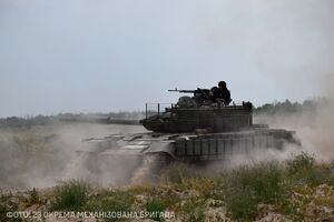 Інтенсивність зіткнень з агресором не знижується, констатують у ГШ