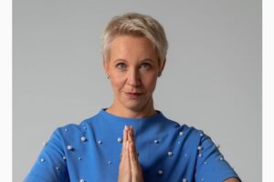 Лазарева: Когда у тебя трое детей и муж, который является четвертым ребенком, очень хочется немножечко отдохнуть