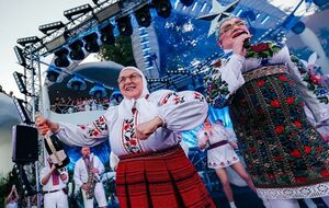 По словам организаторов, Сердючка не смогла подготовить новую программу из-за отсутствия музыкантов