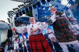 По словам организаторов, Сердючка не смогла подготовить новую программу из-за отсутствия музыкантов