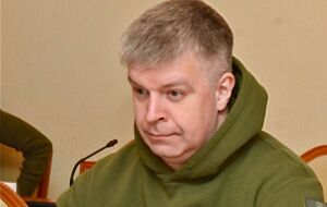 Армянские политологи обсуждают, что делать, если Шойгу и Герасимов посетят их страну. Придется ведь арестовывать