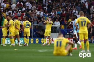 У всіх команд у групі E по чотири очки, але Україна через найгіршу різницю забитих і пропущених покидає турнір