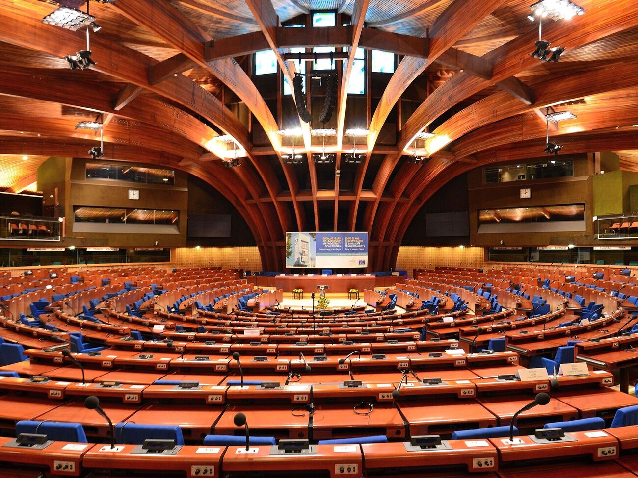 Гончаренко отметил, что в резолюции ПАСЕ есть призыв признать террористической ЧВК "Вагнер"