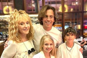 Галкин и Пугачева с детьми живут в Израиле