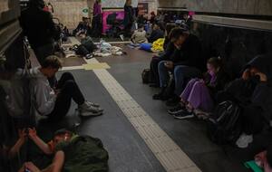 Не все киевляне смогли сразу прочитать о рейтинге из-за тревог и отключения света, заявил экс-нардеп