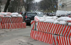 Дело касается событий 2022 года и связано с уборкой территории города от шин, которые свозили на блокпосты для их обустройства