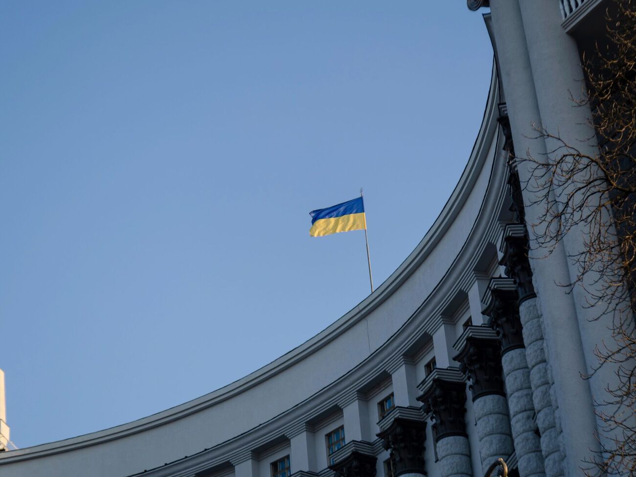 AgroPolit.сom повідомив, що уряд "підкилимно" розробляє податкові зміни про збільшення податків