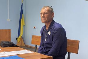 Обвиняемый своей вины не признает, ведь, по его словам, готовился защищать свое село от российских войск