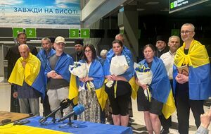 10 звільнених цивільних із російської неволі громадян уже в Києві