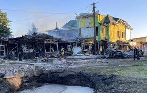 Окупанти випустили по Вільнянську дві ракети, зазначили в Офісі генпрокурора