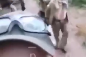 Прокуратура начала расследовать эпизод жестокого обращения с украинскими пленными, видео которого распространилось в соцсетях