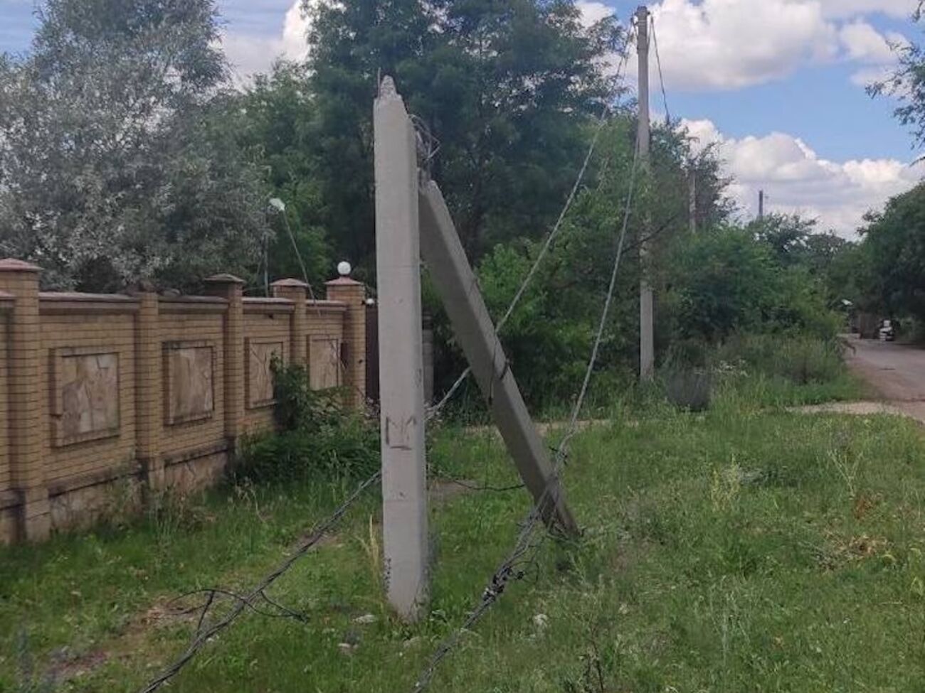 В некоторых населенных пунктах, приближенных к зоне боевых действий, энергетики ДТЭК возвращали свет уже десятки раз