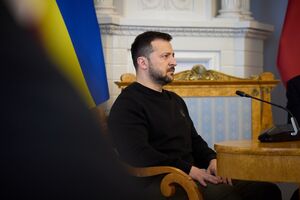 В целом тактика ведения войны РФ "очень ясна", отметил Зеленский