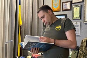 Буданов: Читающая книги нация всегда будет побеждать врага, зомбированного путинским телевизором