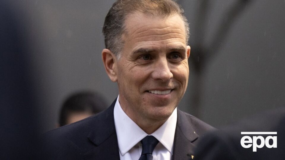 Сина президента обвинувачують у придбанні зброї за підробленими документами