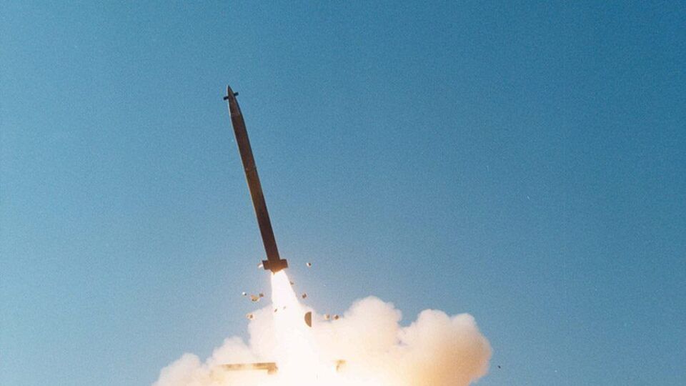 Україна вже може бити по РФ американськими боєприпасами GMLRS і артилерією